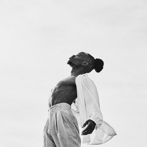 WATCH: KWAYE Releases New Song and Video for 'Paralyzed'